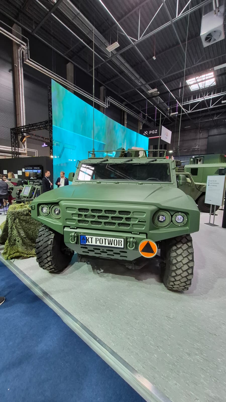 Przedstawiciele ELTRON podczas targów MSPO 2026 w Kielcach